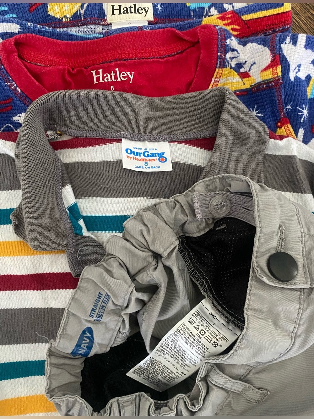 Boys bright colors and appliqués clothing bundle size S-M - Picture 10 of 11